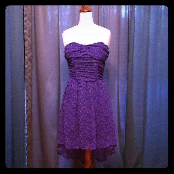 Sleeveless NWT Dress - Juniors small - Picture 1 of 7